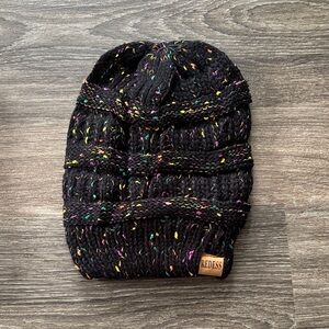 Black Speckled Knit Beanie